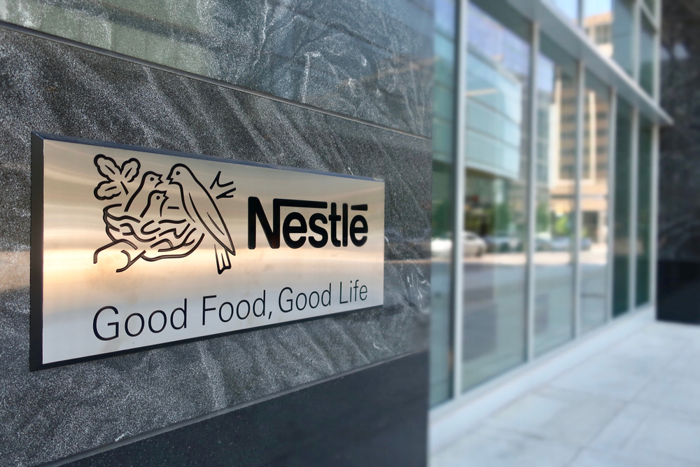 Nestlé e ONG Gerando Falcões se unem no combate à pobreza no Brasil